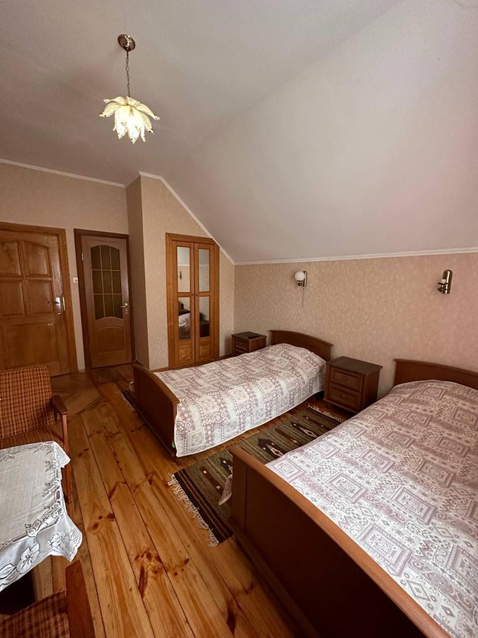 Роксолана Bed & Breakfast Truskavets Bagian luar foto